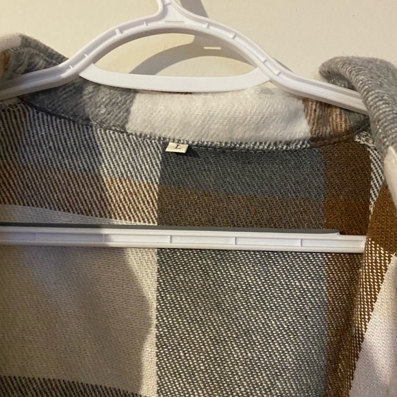 Light Jacket - Picture 2 of 8